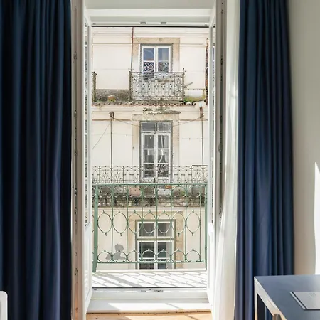 Lägenhet Esqina Chiado *