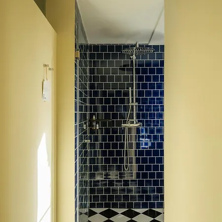 Esqina Chiado Lägenhet *